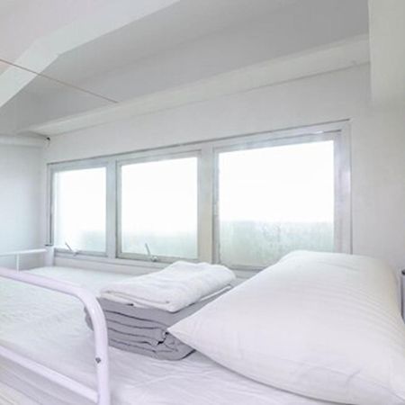 D Bunk Dormitory Pasay Exterior foto