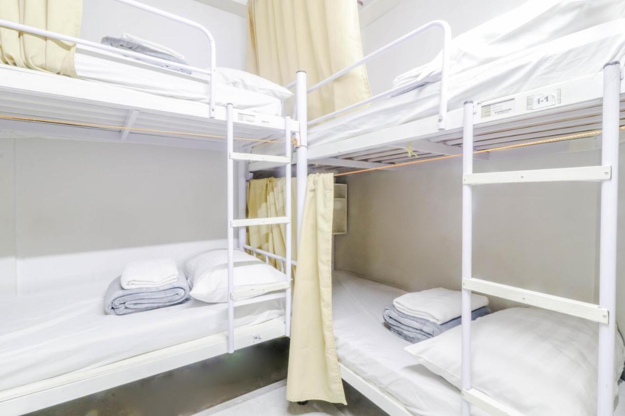 D Bunk Dormitory Pasay Exterior foto