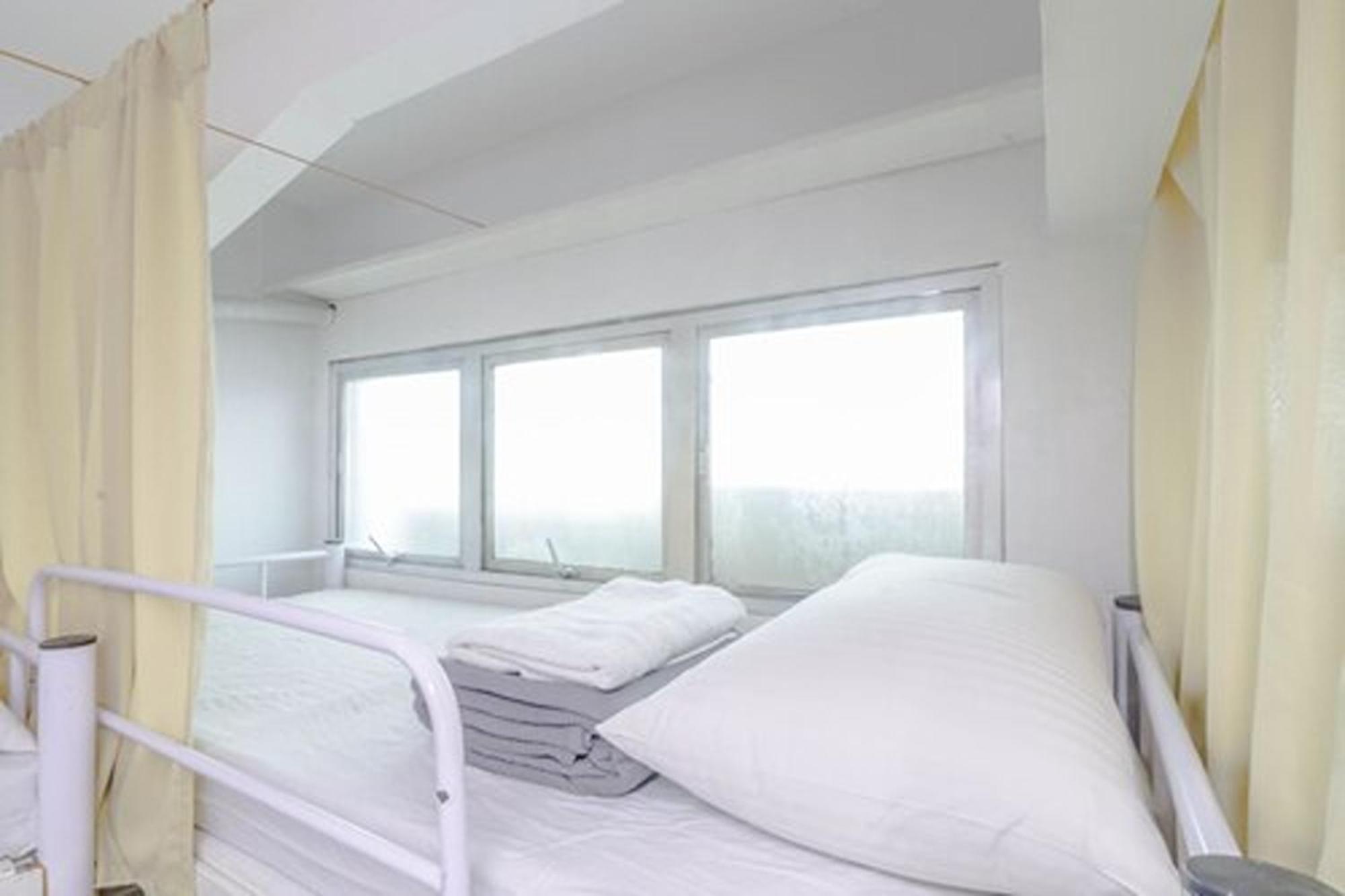 D Bunk Dormitory Pasay Exterior foto