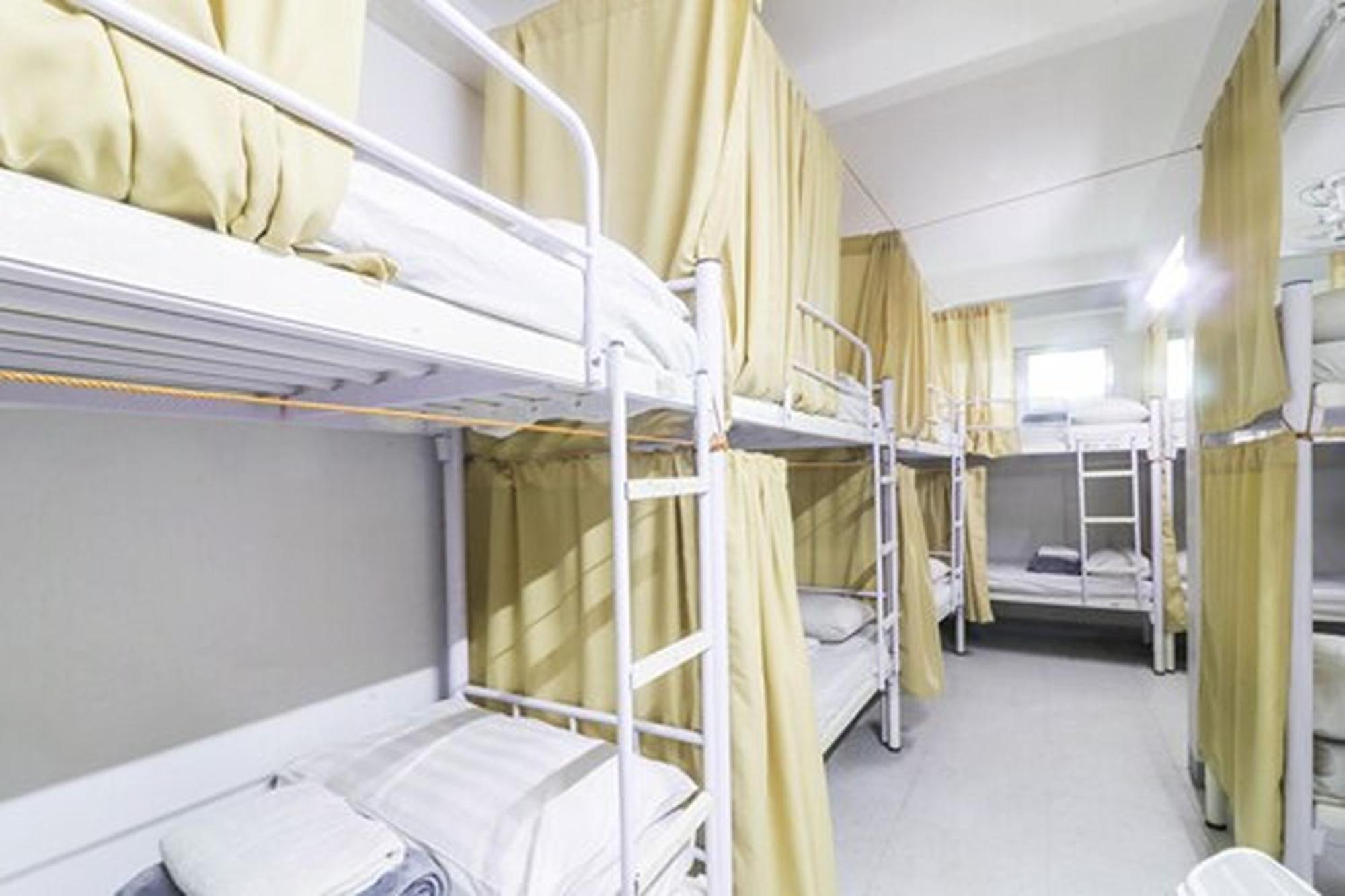 D Bunk Dormitory Pasay Exterior foto